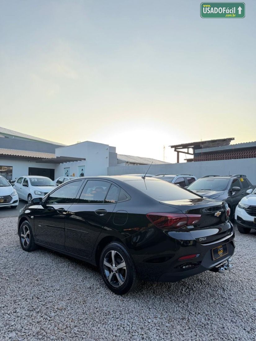 CHEVROLET/GM Onix Sedan Plus LT 1.0 Turbo Automático Flex 2023/2023 — foto 3 de 12