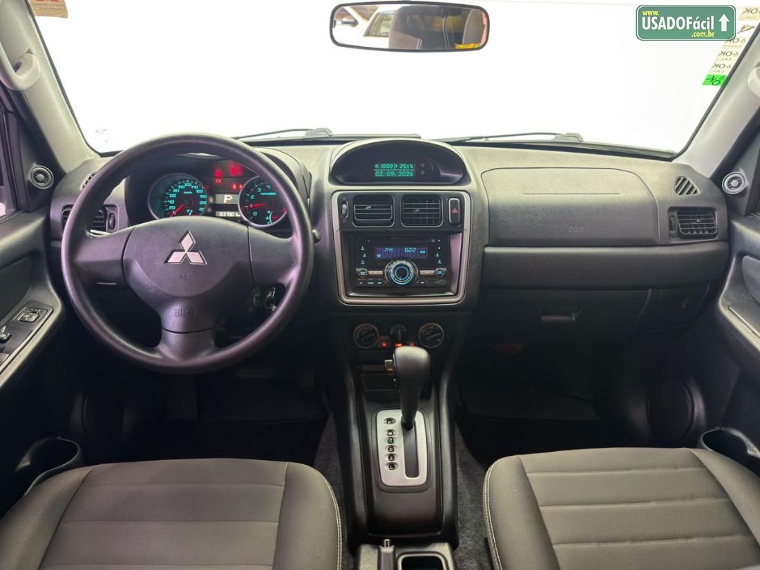 Mitsubishi Pajero TR4 2.0 4x2 Automático Flex 2014/2015 — foto 16 de 20