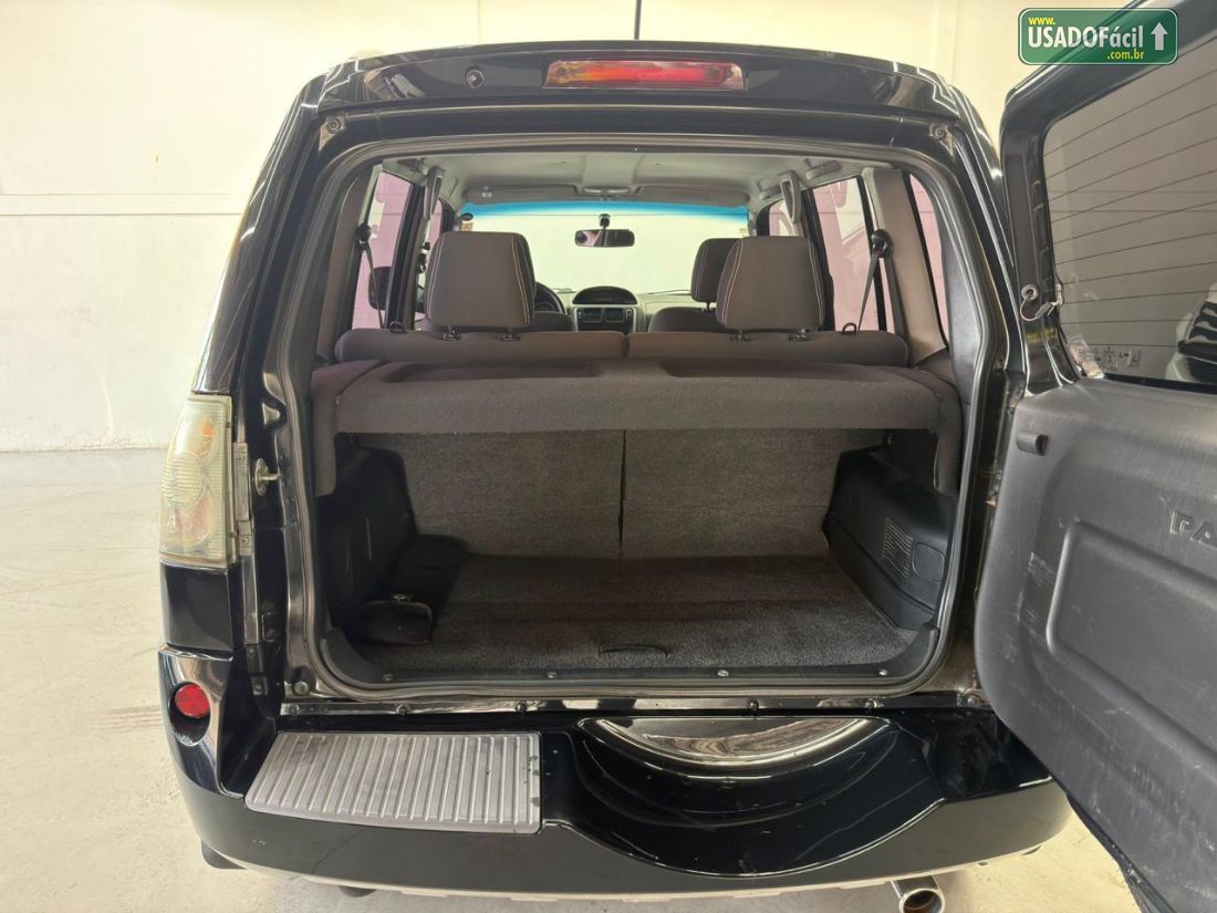 Mitsubishi Pajero TR4 2.0 4x2 Automático Flex 2014/2015 — foto 18 de 20