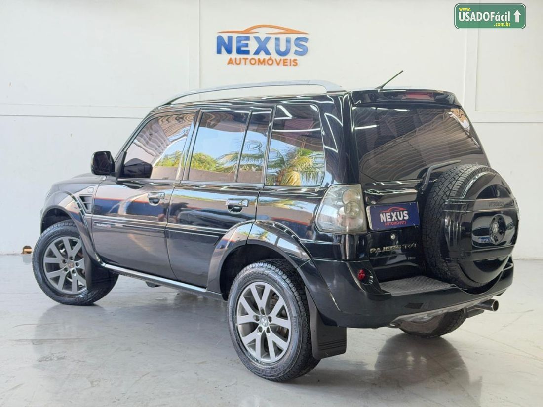 Mitsubishi Pajero TR4 2.0 4x2 Automático Flex 2014/2015 — foto 3 de 20
