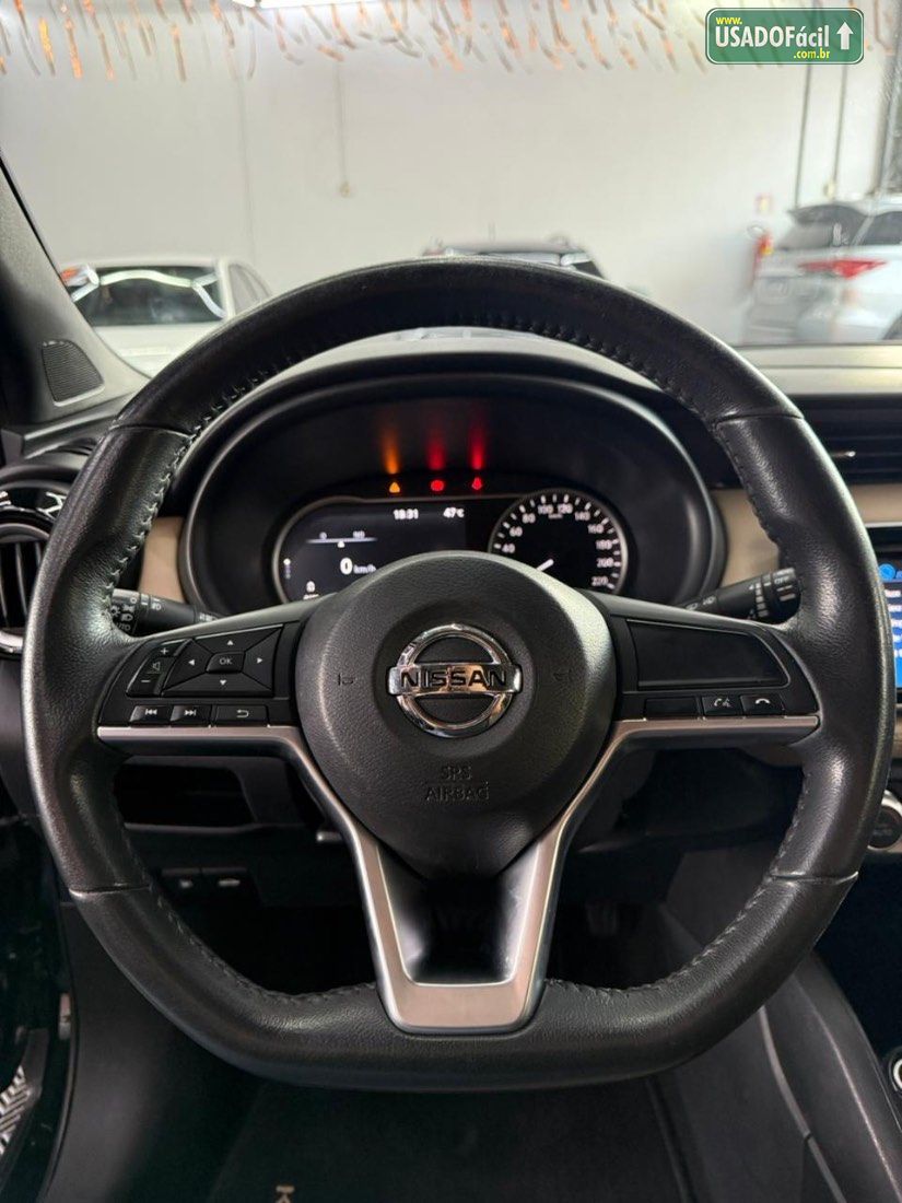 Nissan Kicks SL 1.6 Automático FlexStar 2016/2017 — foto 13 de 16