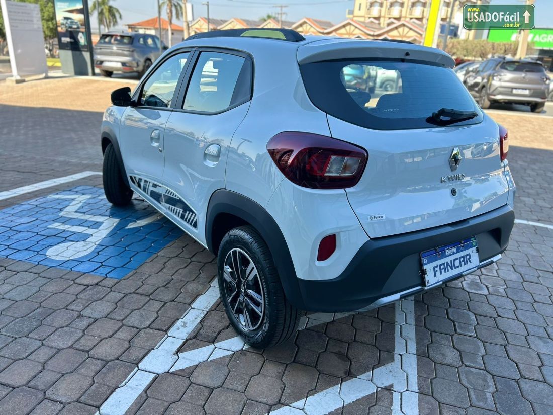 Renault Kwid Outsider 1.0 Mecânico Flex 2025/2026 — foto 4 de 10