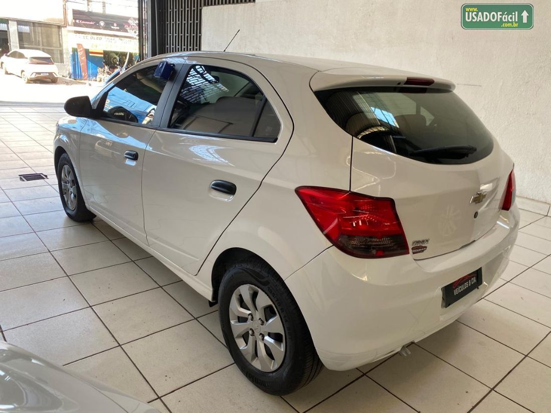 CHEVROLET/GM Onix Joy Hatch 1.0 Mecânico Flex 2019/2019 — foto 3 de 8