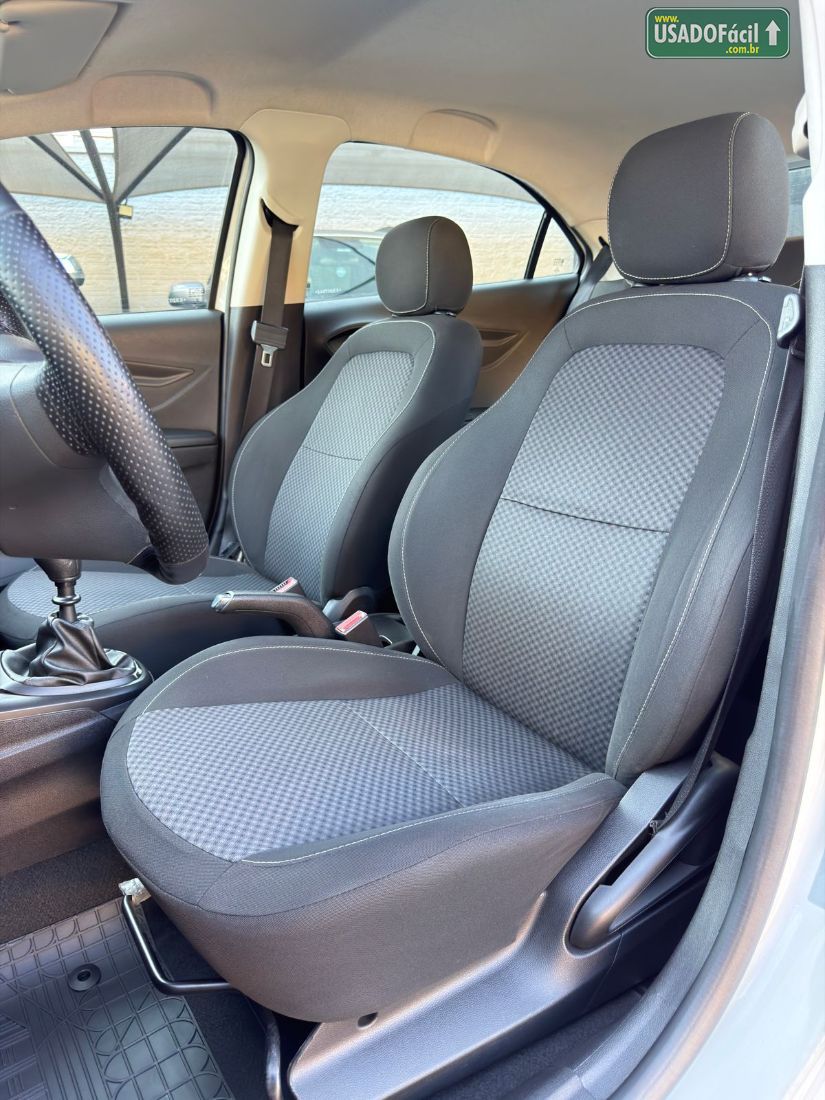 CHEVROLET/GM Onix Joy Hatch 1.0 Mecânico Flex 2019/2019 — foto 8 de 12