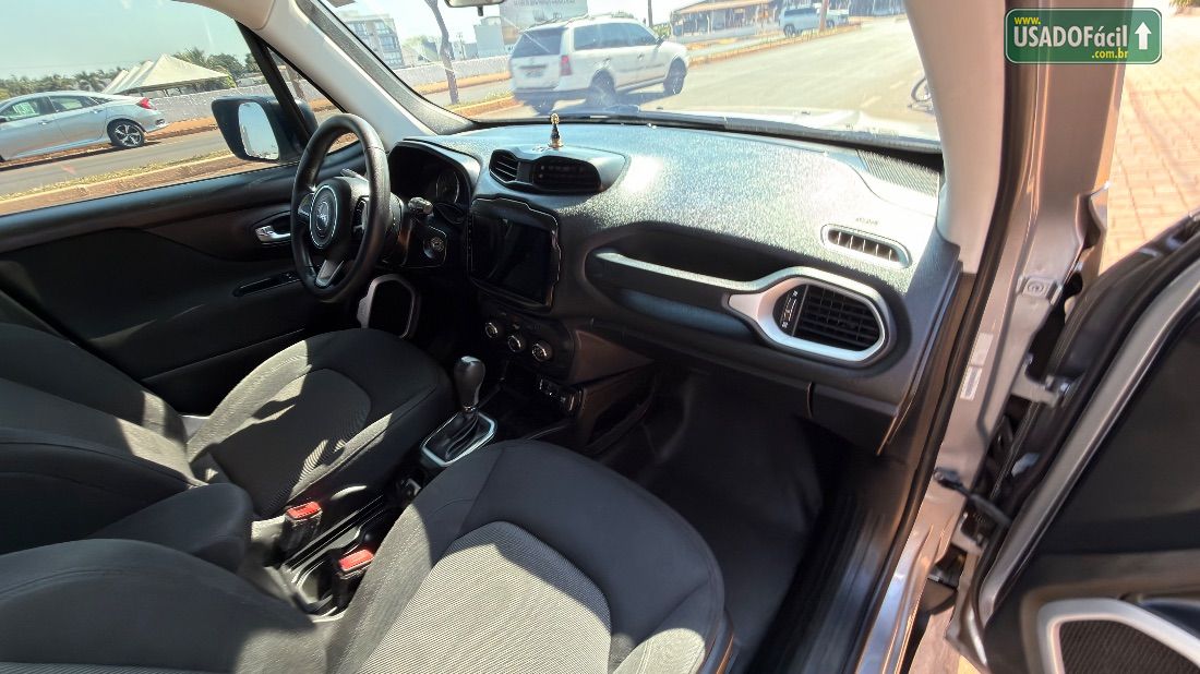Jeep Renegade Sport 1.8 4x2 Automático Flex 2018/2019 — foto 11 de 14