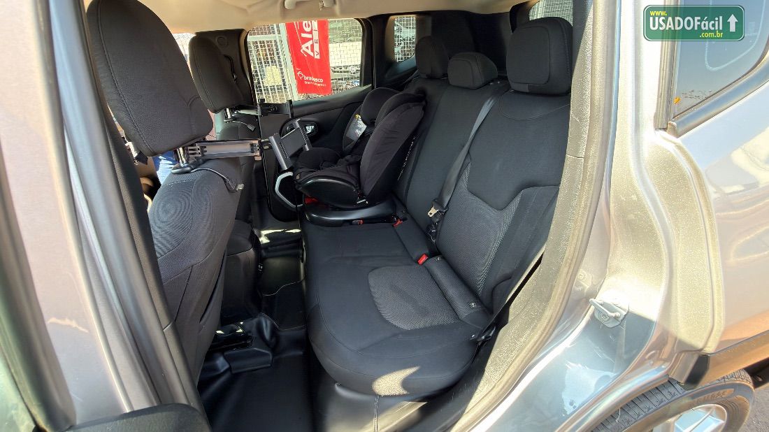 Jeep Renegade Sport 1.8 4x2 Automático Flex 2018/2019 — foto 7 de 14