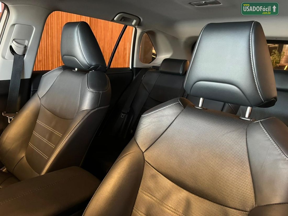 Toyota RAV4 2.5 S 4x4 Automático Híbrido 2019/2019 — foto 10 de 19