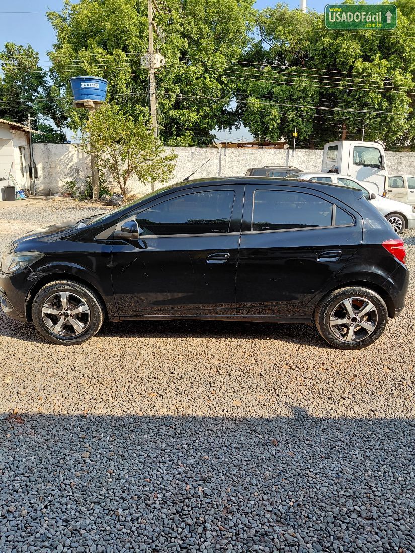CHEVROLET/GM Onix Hatch LT 1.0 Mecânico Flex 2014/2014 — foto 7 de 13
