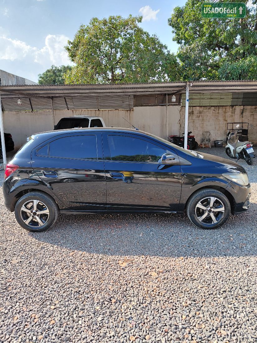 CHEVROLET/GM Onix Hatch LT 1.0 Mecânico Flex 2014/2014 — foto 8 de 13
