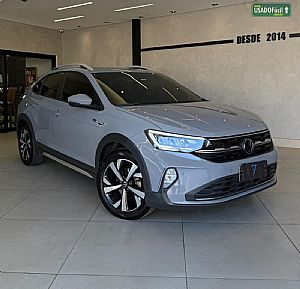 Volkswagen Nivus Highline 200 TSI Automático Flex