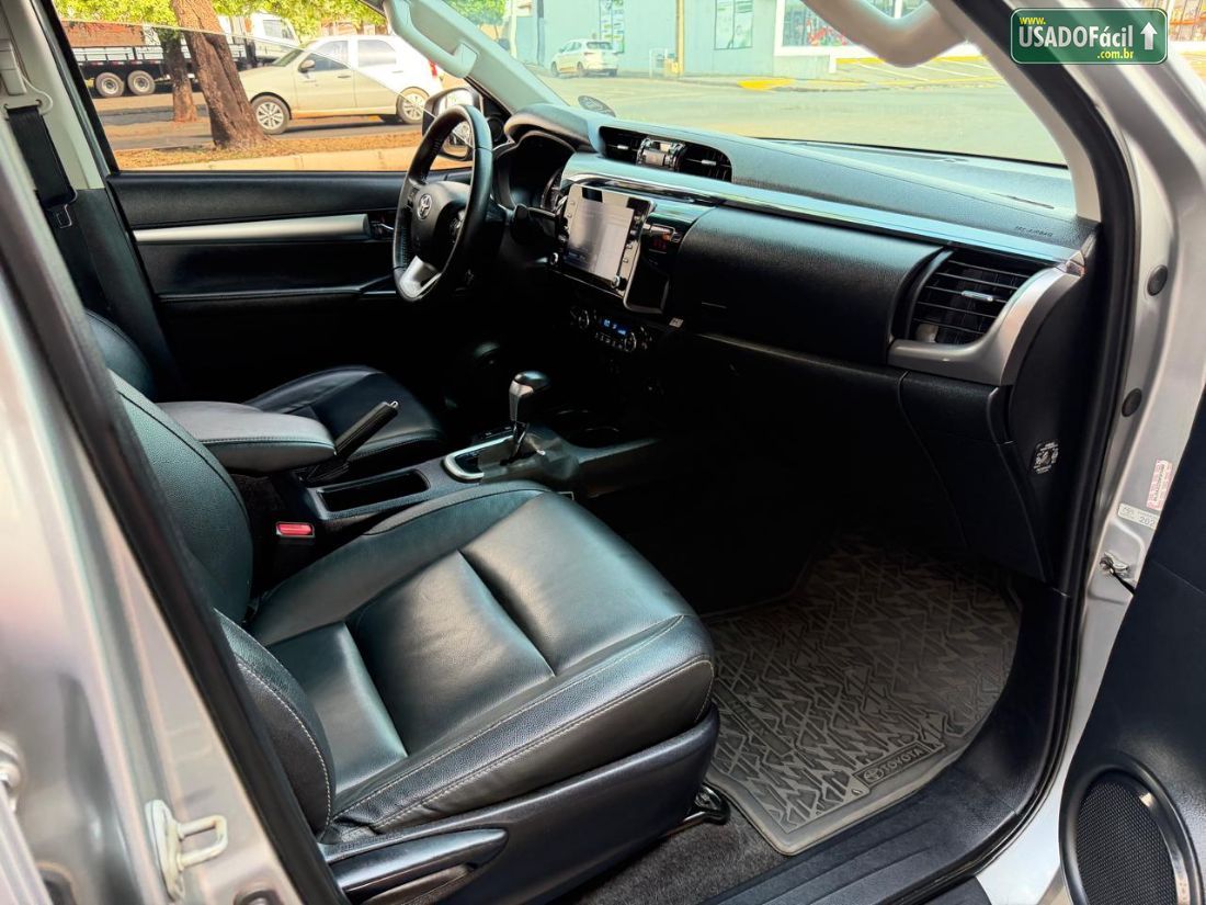 TOYOTA Hilux SRV CD 2.8 4x4 TDI Automático Diesel 2021/2021 — foto 5 de 10