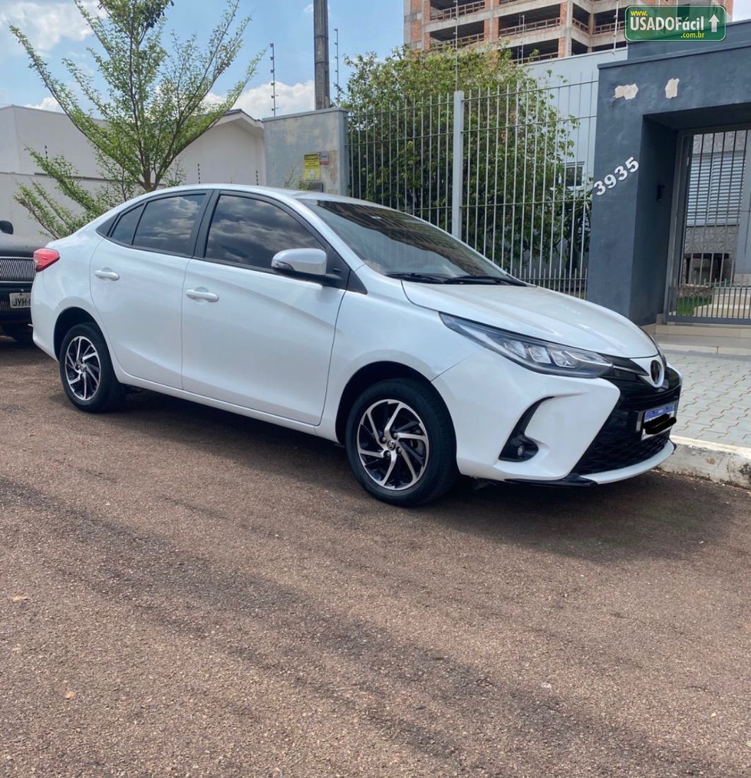 Toyota Yaris Sedan XLS 1.5 Automático Flex 2022/2023 — foto 2 de 3