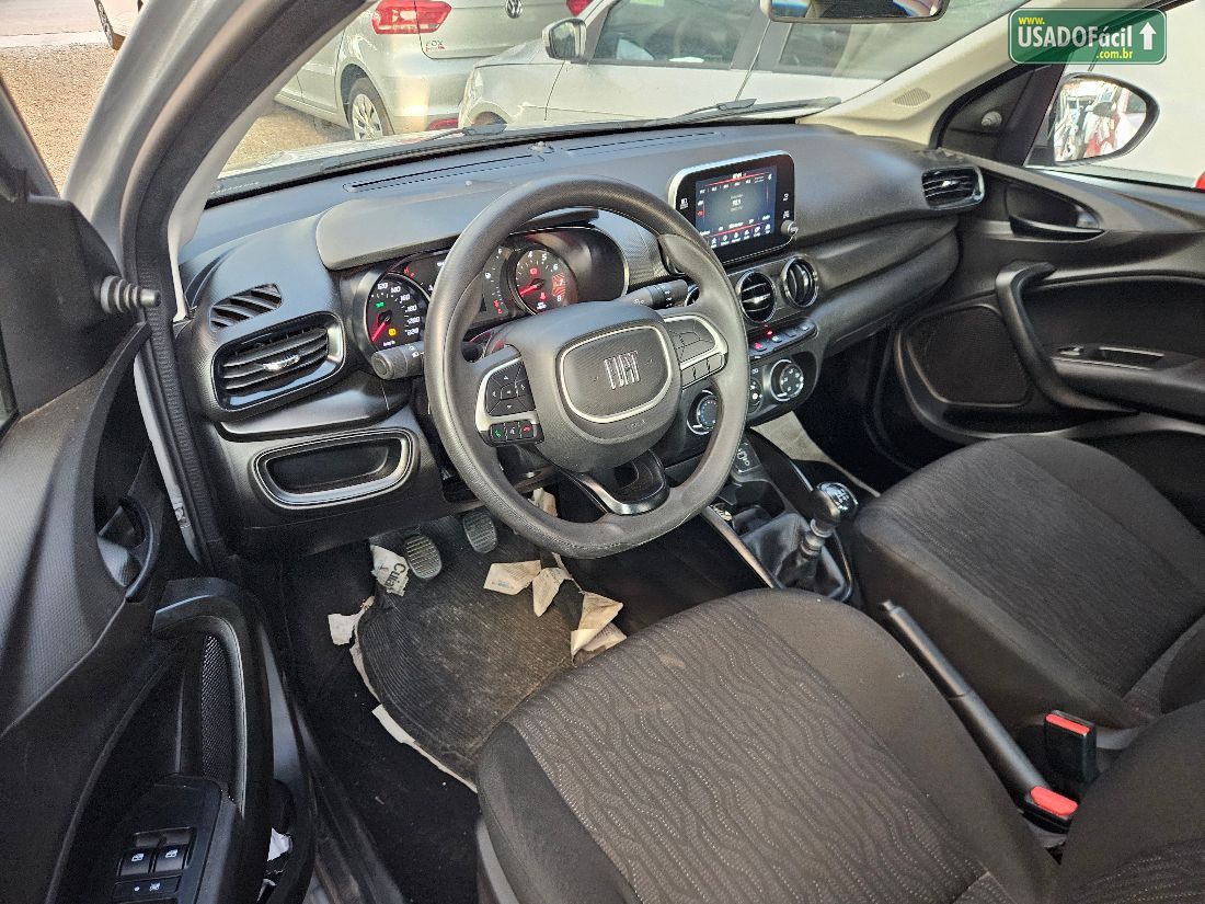 Fiat Cronos Drive 1.3 Mecânico Flex 2024/2025 — foto 10 de 18