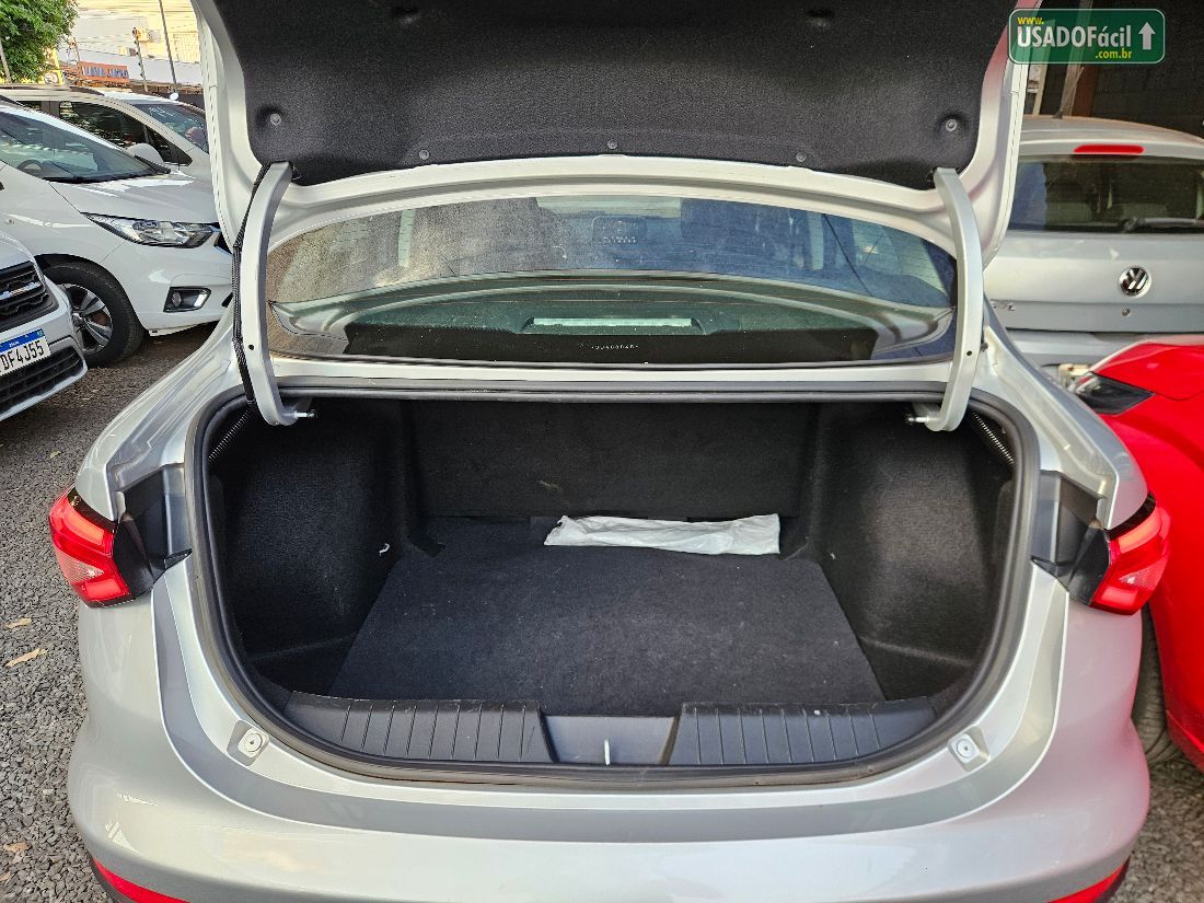 Fiat Cronos Drive 1.3 Mecânico Flex 2024/2025 — foto 18 de 18