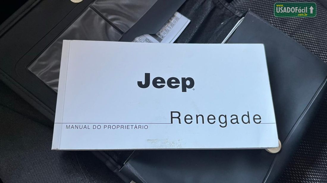 Jeep Renegade Sport 1.8 4x2 Mecânico Flex 2016/2017 — foto 17 de 19