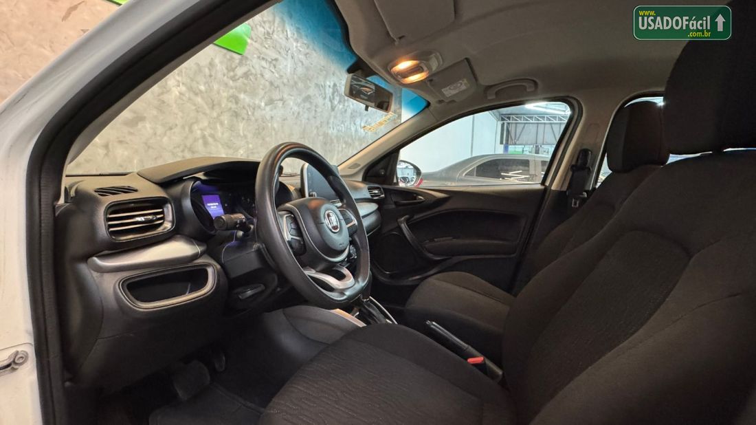 Fiat Cronos 1.8 Automático Flex 2020/2020 — foto 7 de 15