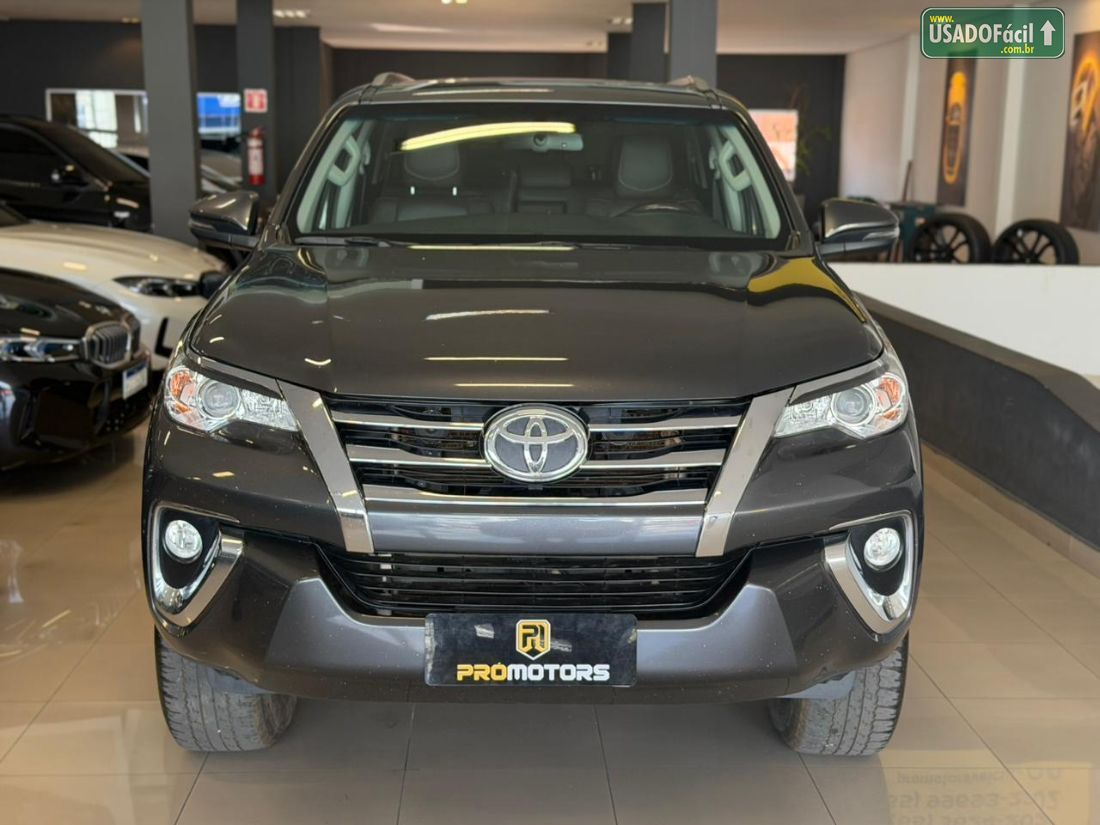 Toyota Hilux SW4 SRV 4x2 2.7 Automático Flex 2020/2020 — foto 2 de 15
