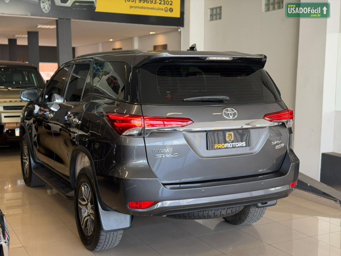 Toyota Hilux SW4 SRV 4x2 2.7 Automático Flex 2020/2020 — foto 6 de 15