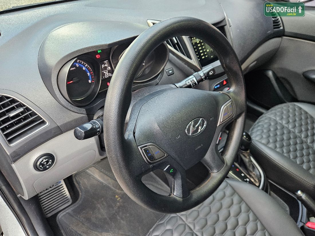 Hyundai HB20S Sedan Comfort Plus 1.6 Automático Flex 2016/2017 — foto 13 de 19