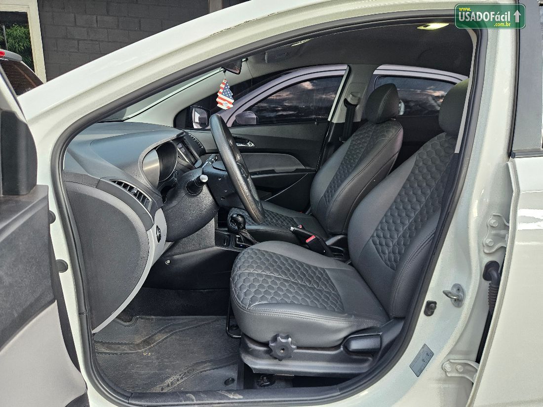 Hyundai HB20S Sedan Comfort Plus 1.6 Automático Flex 2016/2017 — foto 16 de 19
