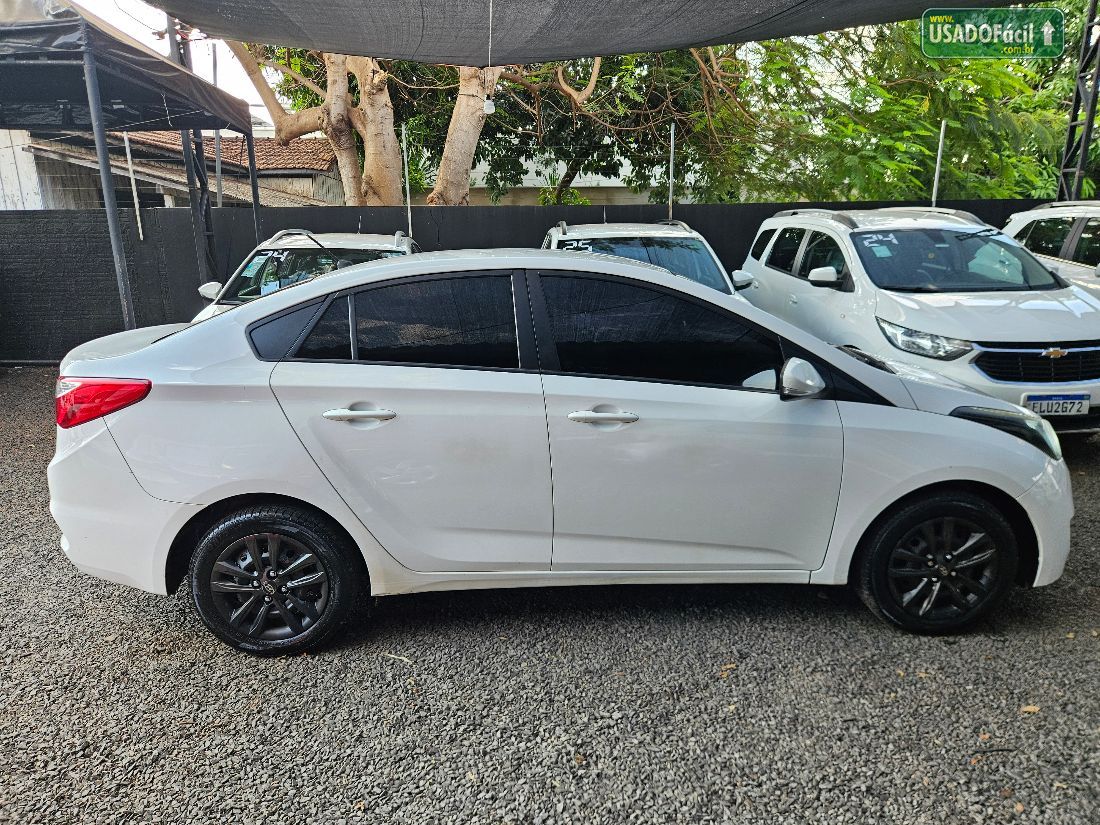 Hyundai HB20S Sedan Comfort Plus 1.6 Automático Flex 2016/2017 — foto 6 de 19