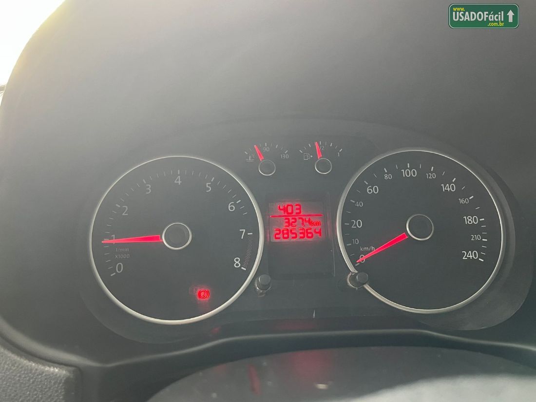 Volkswagen Saveiro Trendline 1.6 Total Flex 2014/2015 — foto 3 de 9