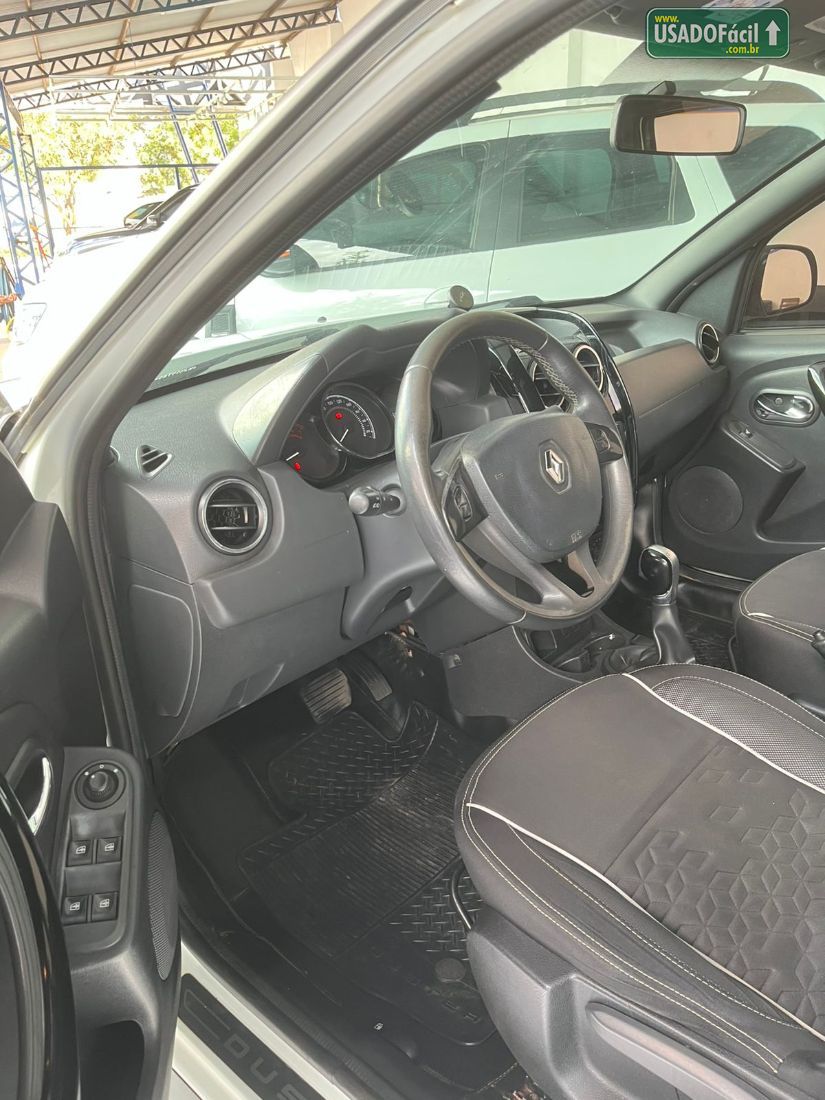 Renault Duster Oroch Dynamique 2.0 16V Automático Flex 2016/2017 — foto 5 de 9