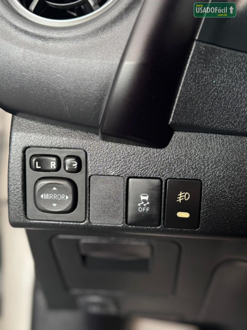 Toyota Corolla GLi 1.8 Automático Flex 2017/2018 — foto 13 de 15