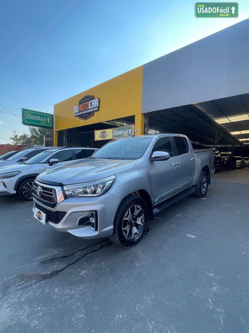 Toyota Hilux SRX CD 2.8 4x4 TDI Automático Diesel 2018/2019 — foto 2 de 9