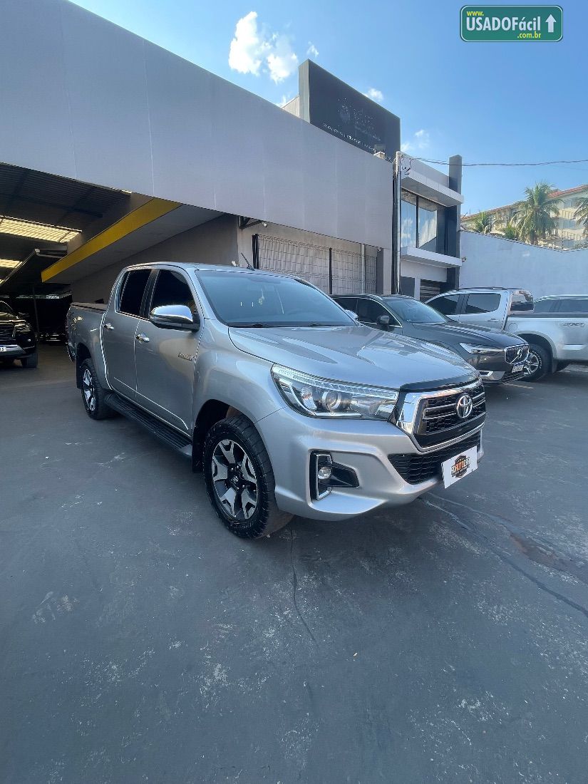 Toyota Hilux SRX CD 2.8 4x4 TDI Automático Diesel 2018/2019 — foto 3 de 9