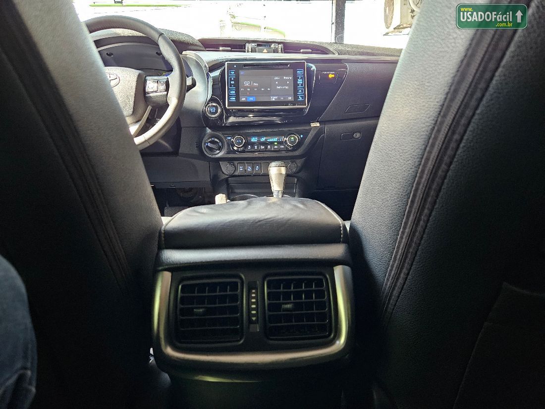 Toyota Hilux SRX CD 2.8 4x4 TDI Automático Diesel 2016/2016 — foto 15 de 20