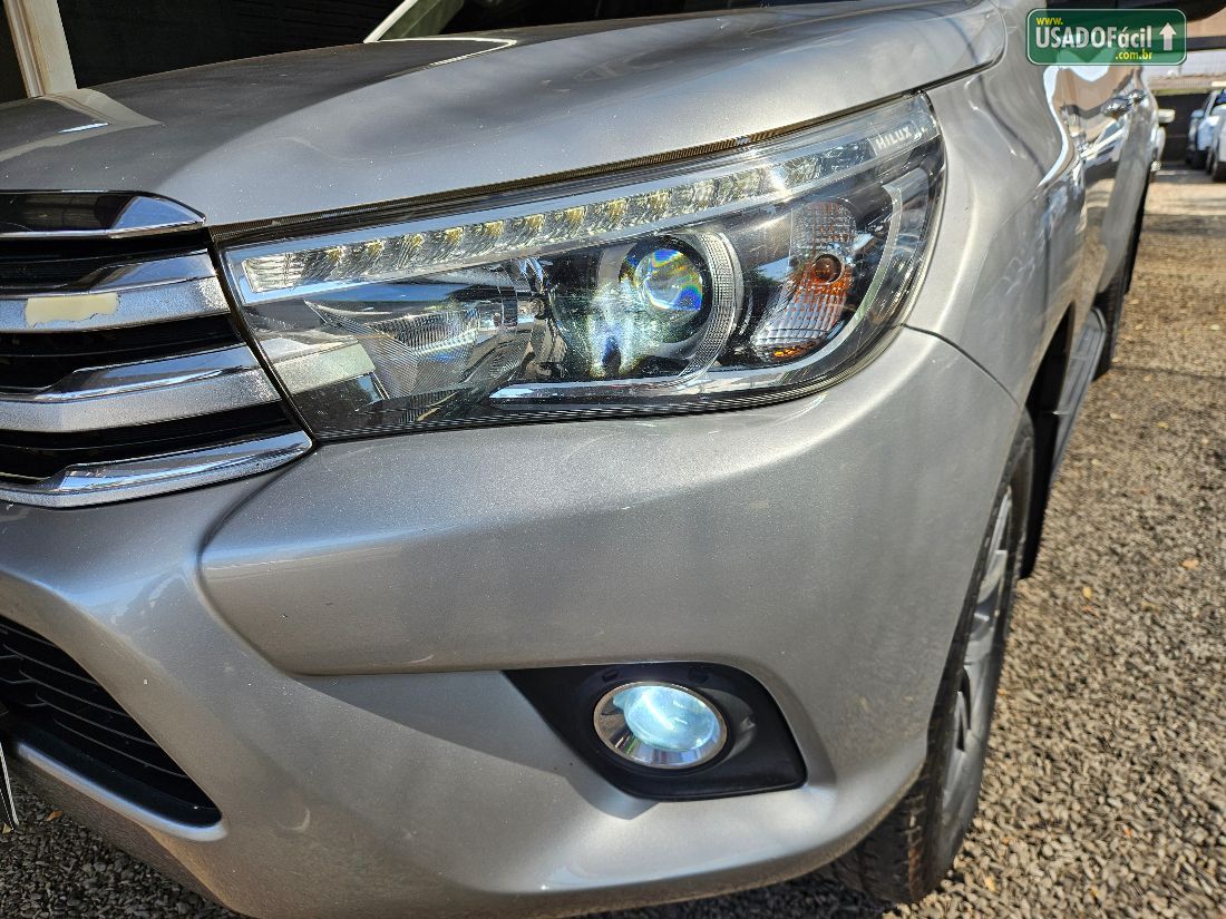 Toyota Hilux SRX CD 2.8 4x4 TDI Automático Diesel 2016/2016 — foto 18 de 20