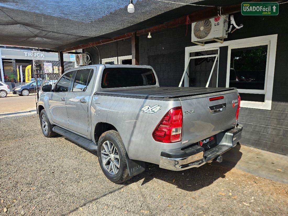 Toyota Hilux SRX CD 2.8 4x4 TDI Automático Diesel 2016/2016 — foto 9 de 20