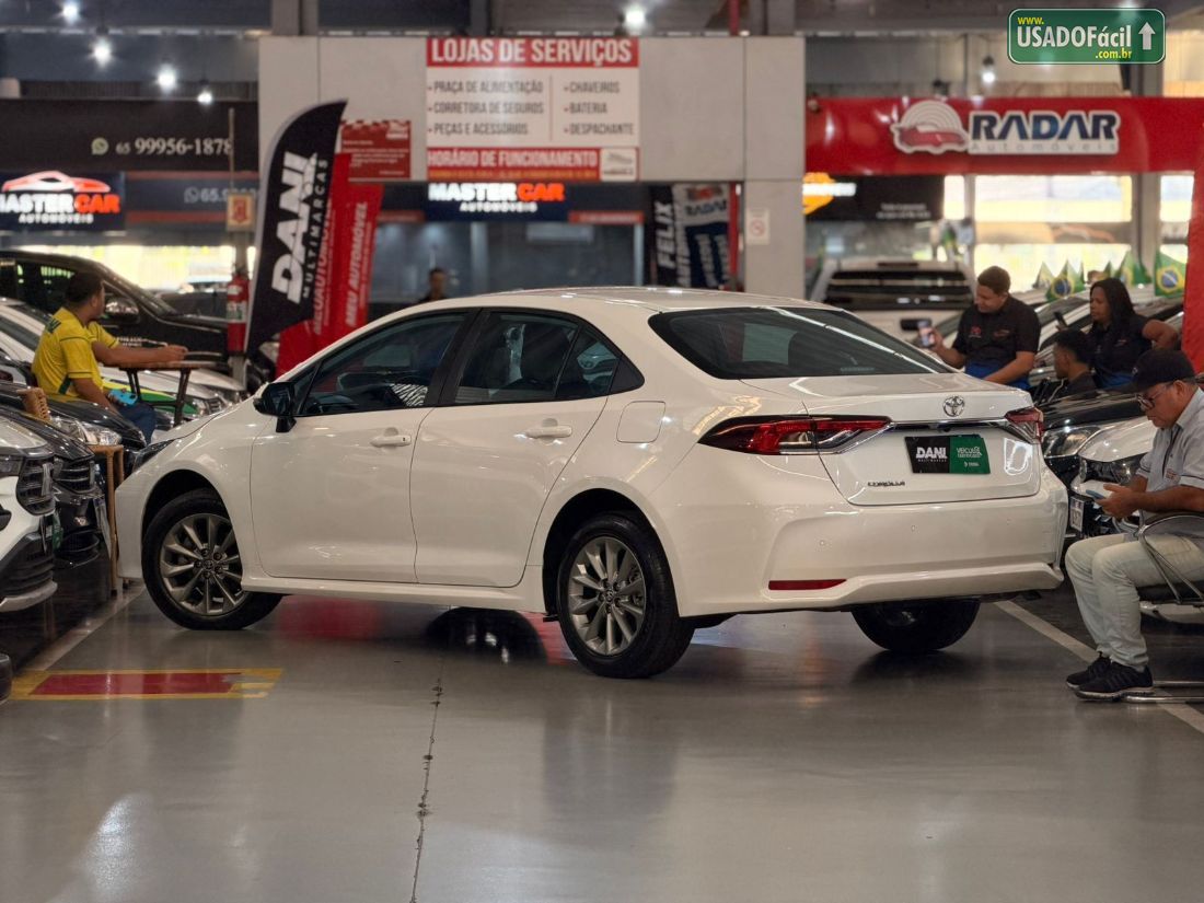 Toyota Corolla GLi 2.0 Automático Flex 2021/2022 — foto 12 de 14