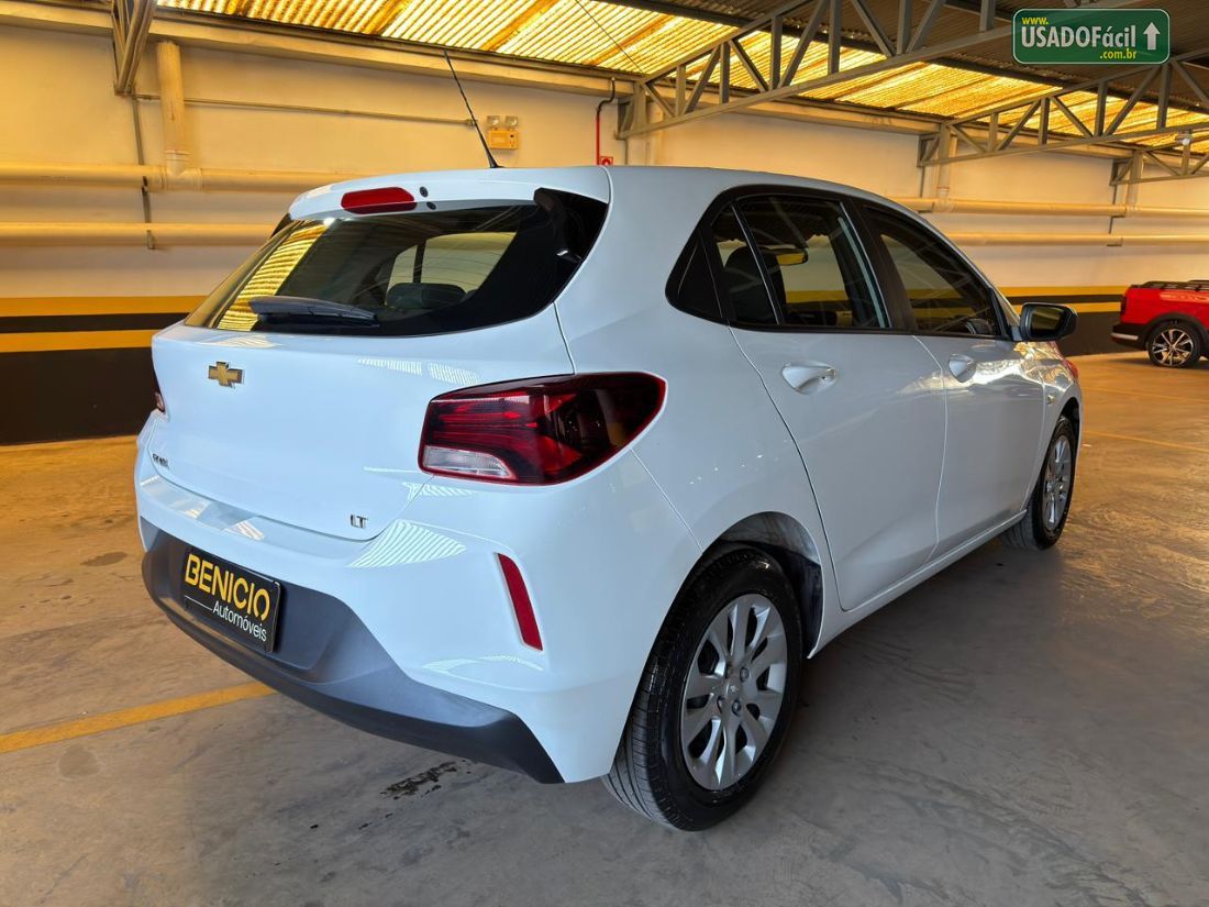CHEVROLET/GM Onix Hatch LT 1.0 Mecânico Flex 2022/2023 — foto 5 de 15