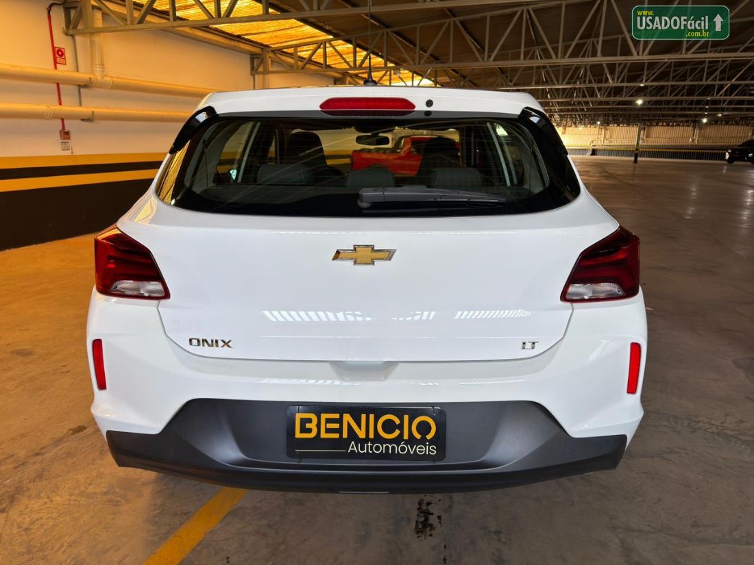 CHEVROLET/GM Onix Hatch LT 1.0 Mecânico Flex 2022/2023 — foto 7 de 15