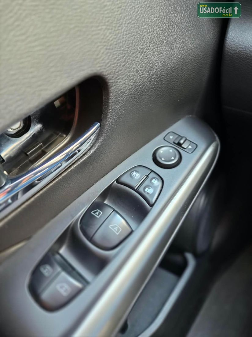 Nissan Kicks SV 1.6 Automático FlexStar 2020/2021 — foto 12 de 13