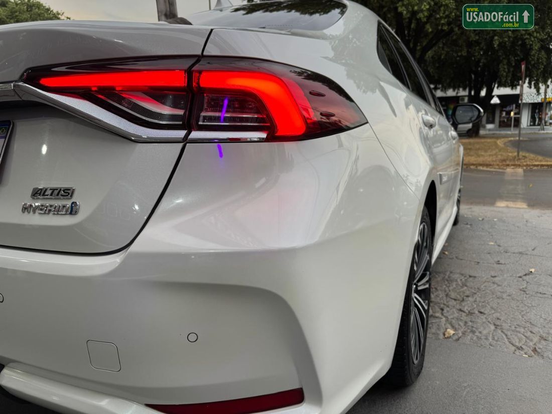 Toyota Corolla Altis Hybrid 1.8 Automático Flex Híbrido 2020/2021 — foto 9 de 17