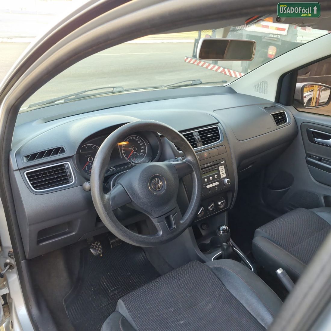Volkswagen Fox Highline 1.6 4P Total Flex 2012/2012 — foto 7 de 13
