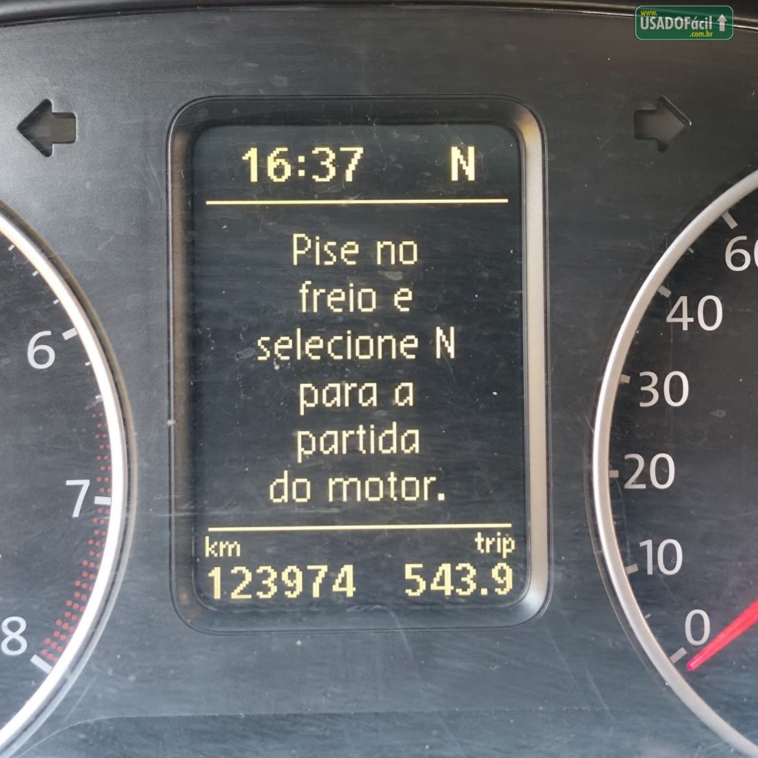 Volkswagen Fox Highline 1.6 4P Total Flex 2012/2012 — foto 11 de 13