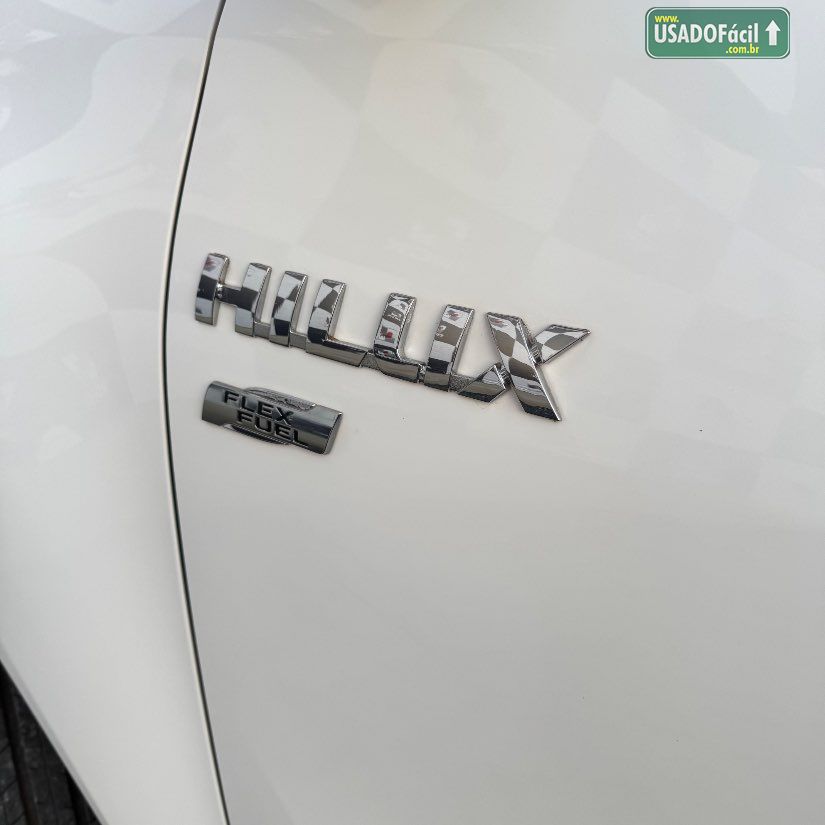 Toyota Hilux SRV CD 2.7 4x4 Automático Flex 2021/2021 — foto 12 de 31