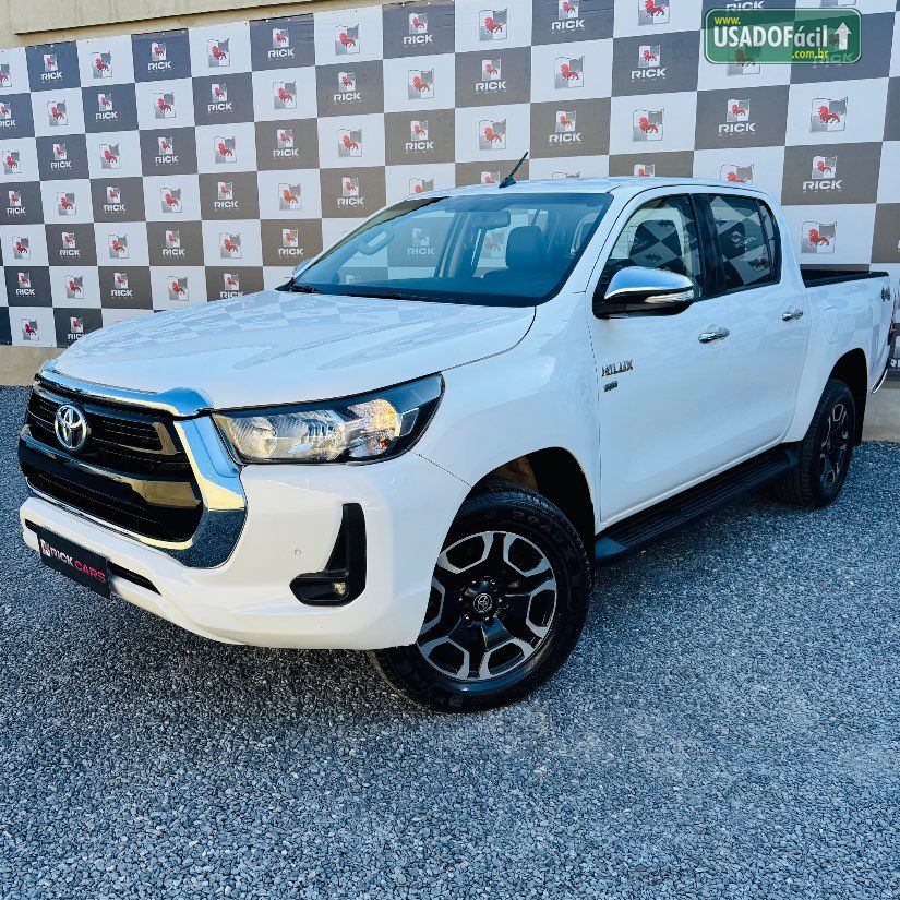 Toyota Hilux SRV CD 2.7 4x4 Automático Flex