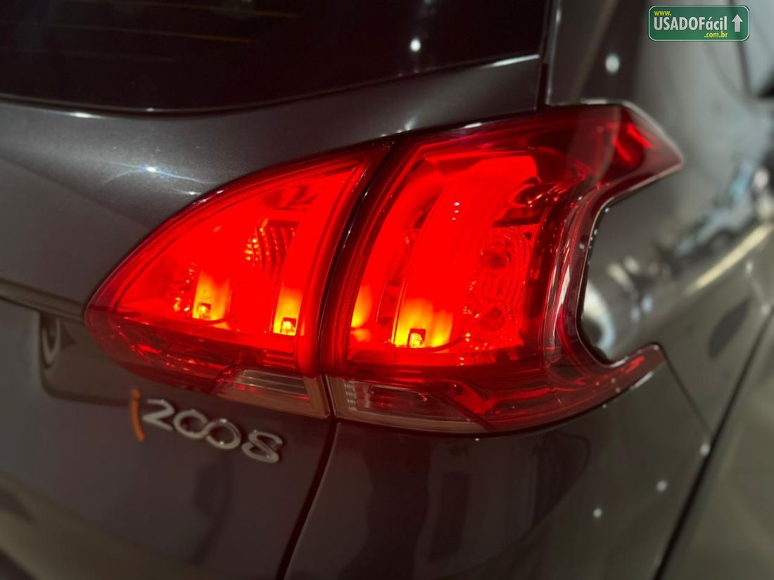 Peugeot Peugeot 2008 Allure Pack 1.6 Automático Flex 2021/2022 — foto 8 de 22