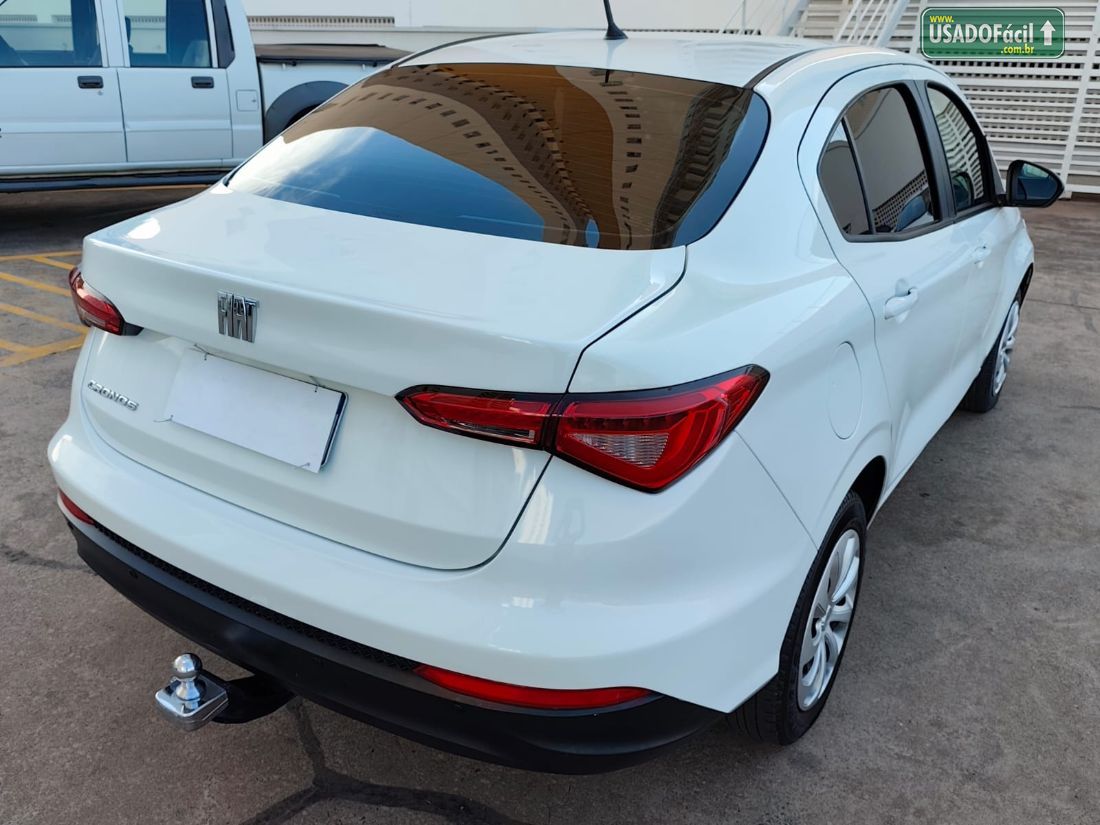 Fiat Cronos 1.3 Mecânico Flex 2021/2022 — foto 4 de 12