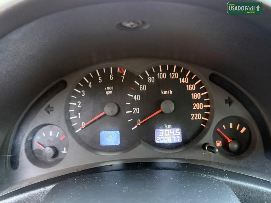 CHEVROLET/GM Corsa Sedan 1.0 MPFI 2003/2003 — foto 13 de 13