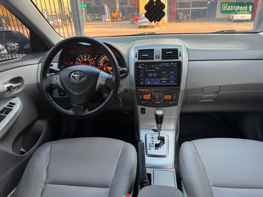Toyota Corolla XEI 2.0 Automático Flex 2011/2012 — foto 9 de 13