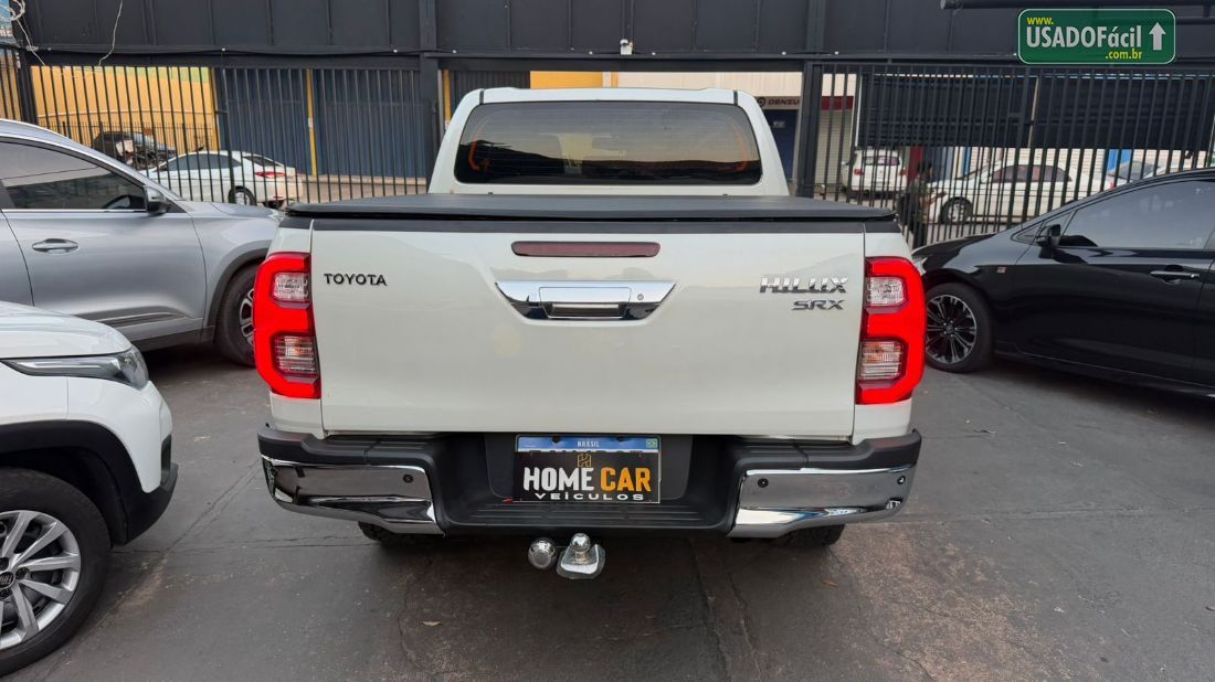Toyota Hilux SRX CD 2.8 4x4 TDI Automático Diesel 2021/2022 — foto 5 de 12