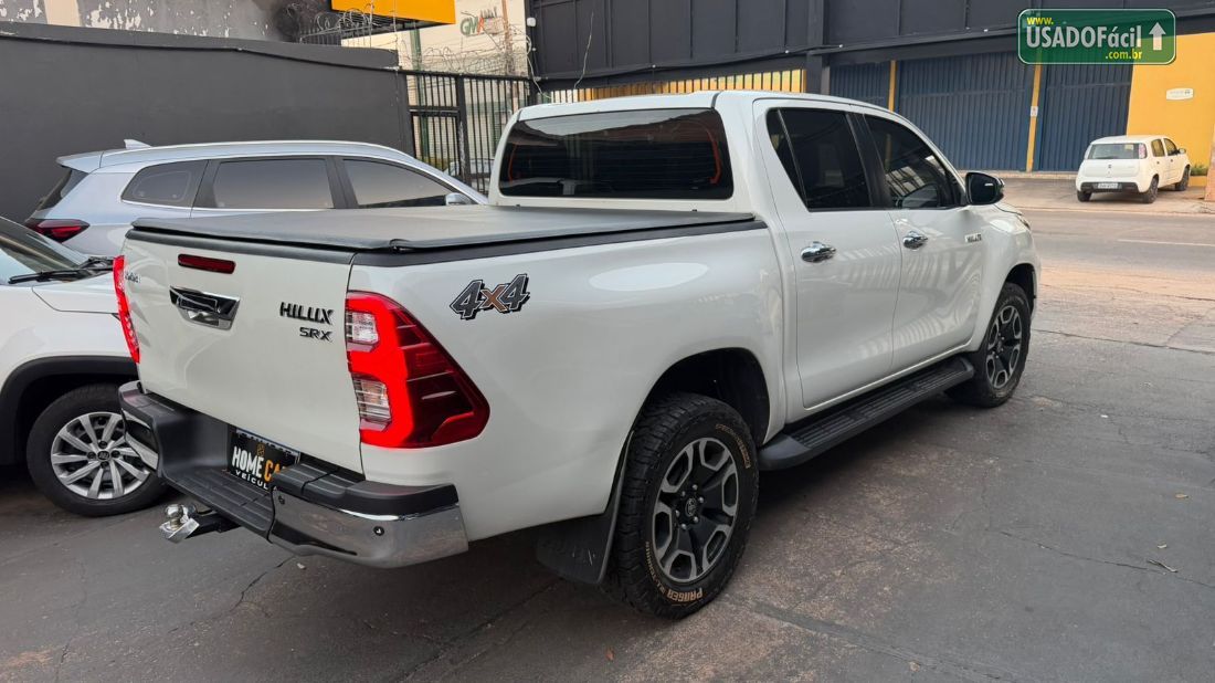 Toyota Hilux SRX CD 2.8 4x4 TDI Automático Diesel 2021/2022 — foto 6 de 12