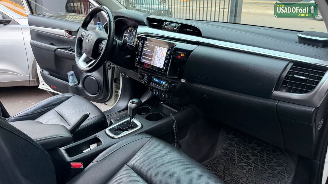 Toyota Hilux SRX CD 2.8 4x4 TDI Automático Diesel 2021/2022 — foto 8 de 12