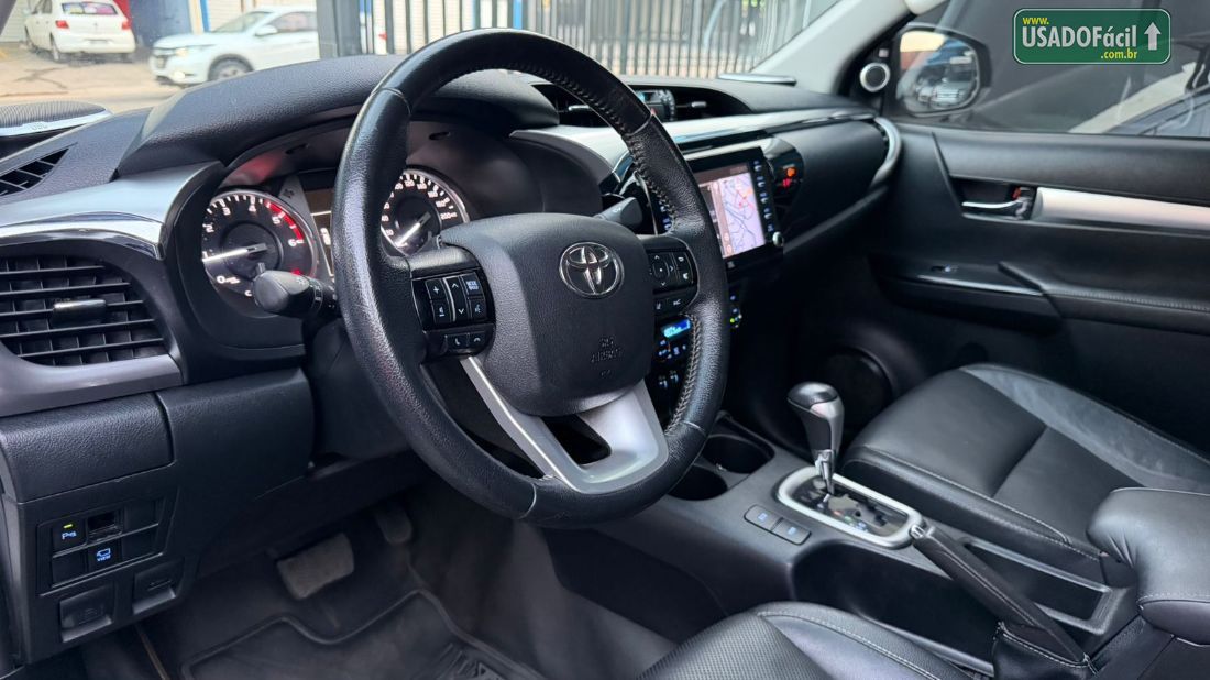 Toyota Hilux SRX CD 2.8 4x4 TDI Automático Diesel 2021/2022 — foto 9 de 12